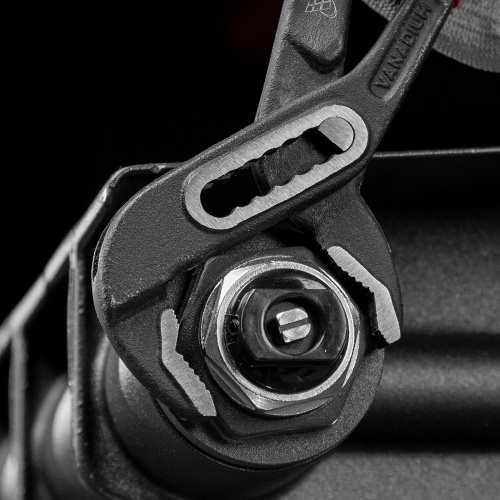 Клещи переставные 180 мм, хром-ванадий, обливные рукоятки Matrix по ценам производителя в Челябинске с доставкой по всей России