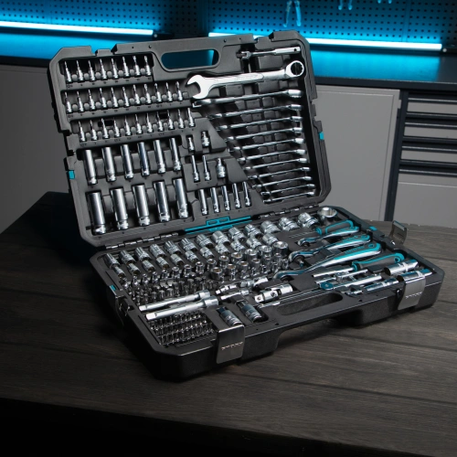 Набор инструментов, 1/2", 3/8", 1/4", CrV, 120 зубьев, 216 предметов Gross по ценам производителя в Челябинске с доставкой по всей России