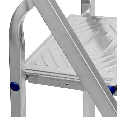 Стремянка, 4 ступени, алюминиевая, Сибртех по ценам производителя в Челябинске с доставкой по всей России