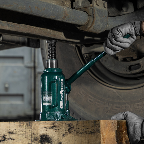 Домкрат гидравлический бутылочный, 16 т, 205-400 мм Сибртех по ценам производителя в Челябинске с доставкой по всей России