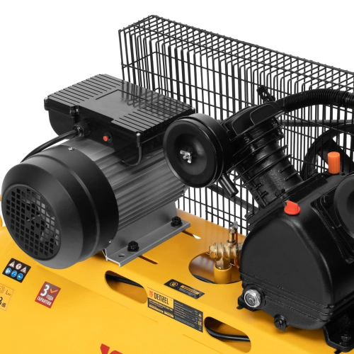 Компрессор воздушный BCV2200/100, ременный привод, 2.2 кВт, 100 литров, 370 л/мин Denzel по ценам производителя в Челябинске с доставкой по всей России