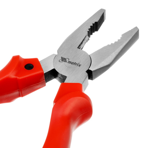 Плоскогубцы комбинированные Standard, 180 мм, шлифованные, пластмассовые рукоятки Matrix по ценам производителя в Челябинске с доставкой по всей России