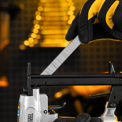 Скобы 21GA для пнев. степл., 14мм, шир. - 0,95мм, тол. - 0,6мм, шир. скобы - 12,8мм, 5000шт Denzel по ценам производителя в Челябинске с доставкой по всей России