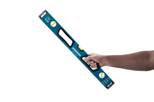 Уровень алюминиевый, 600 мм, усиленный с ударопрочными заглушками, рукоятки, 3 глазка Gross по ценам производителя в Челябинске с доставкой по всей России