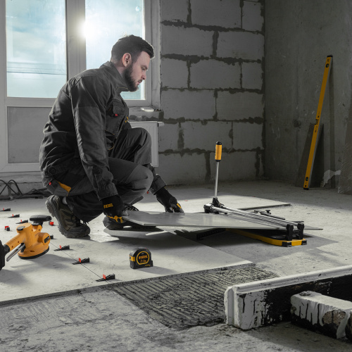 Плиткорез 600х14мм, цельнометал. напр., каретка на подш., стальная станина, рукоятка-пенал Denzel по ценам производителя в Челябинске с доставкой по всей России