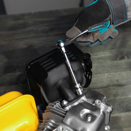 Набор торцевых головок, трещотка 120 зубьев, 1/4", CrV, 12 предметов Gross по ценам производителя в Челябинске с доставкой по всей России