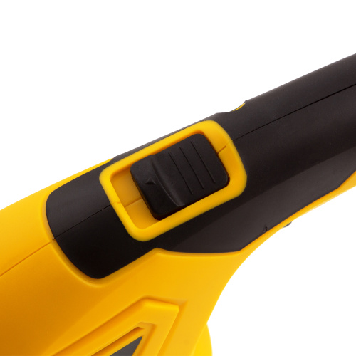 Ножницы-кусторез аккумуляторные  CGS-100, 18В Li-Ion Denzel по ценам производителя в Челябинске с доставкой по всей России