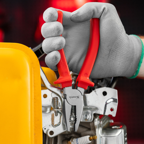 Плоскогубцы Econom, 200 мм, шлифованные, пластмассовые рукоятки Matrix по ценам производителя в Челябинске с доставкой по всей России