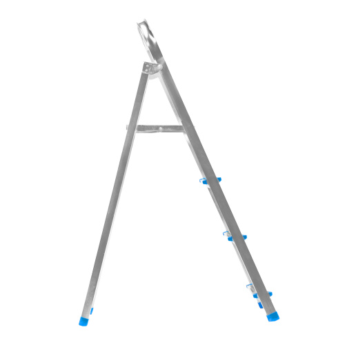 Стремянка, 4 ступени, стальная, оцинкованная Сибртех по ценам производителя в Челябинске с доставкой по всей России