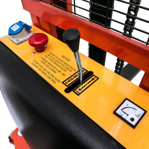 Электрический штабелер PROLIFT SPN 1535 по ценам производителя в Челябинске с доставкой по всей России