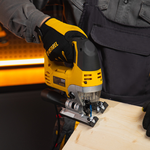 Лобзик электрический JS-110, 750 Вт, 110 мм Denzel по ценам производителя в Челябинске с доставкой по всей России