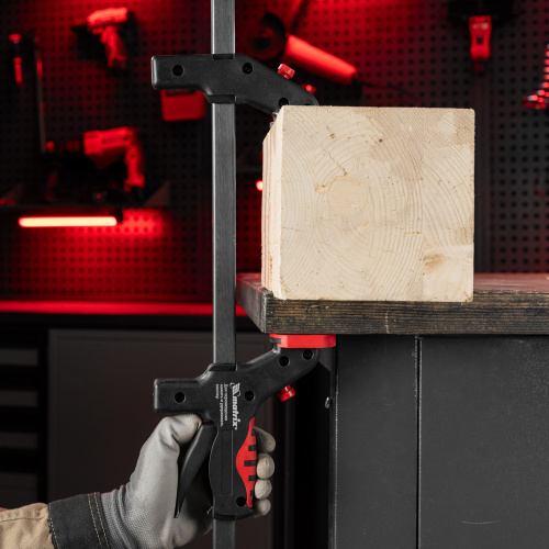 Струбцина универсальная F-образная, 760 х 1065 х 90 мм, пластмассовый корпус Matrix по ценам производителя в Челябинске с доставкой по всей России