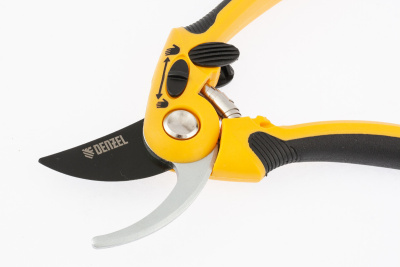 Набор: Сучкорез телескопический 22-29” и секатор прямого реза Denzel по ценам производителя в Челябинске с доставкой по всей России