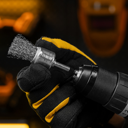 Набор щеток для дрели, 1 Плоская 50мм, 2 Чашки 25-50мм, шпилька, нерж. вит. проволока Denzel по ценам производителя в Челябинске с доставкой по всей России