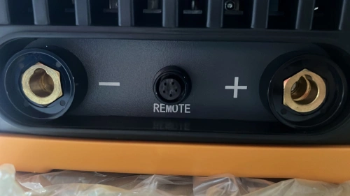 Сварочный инвертор HUGONG POWER STICK 300 III по ценам производителя в Челябинске с доставкой по всей России