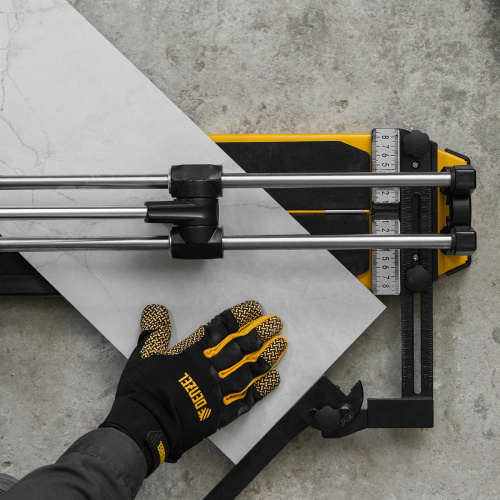 Плиткорез 600х14мм, цельнометал. напр., каретка на подш., стальная станина, рукоятка-пенал Denzel по ценам производителя в Челябинске с доставкой по всей России