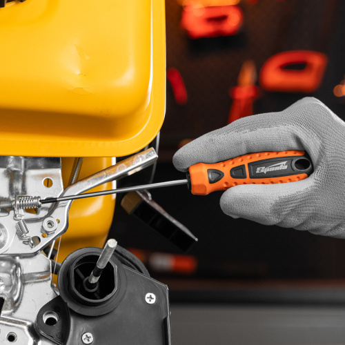 Отвертка "Point", PH0 х 100 мм, CS, двухкомпонентная рукоятка Sparta по ценам производителя в Челябинске с доставкой по всей России