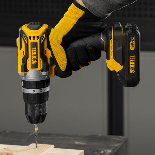 Дрель-шуруповерт аккумуляторная ударная бесщет CIDB-18-02, Li-Ion, 18 В Denzel по ценам производителя в Челябинске с доставкой по всей России