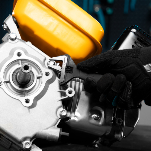 Ключ разводной, 150 мм, CrV, тонкие губки, защитные насадки Gross по ценам производителя в Челябинске с доставкой по всей России