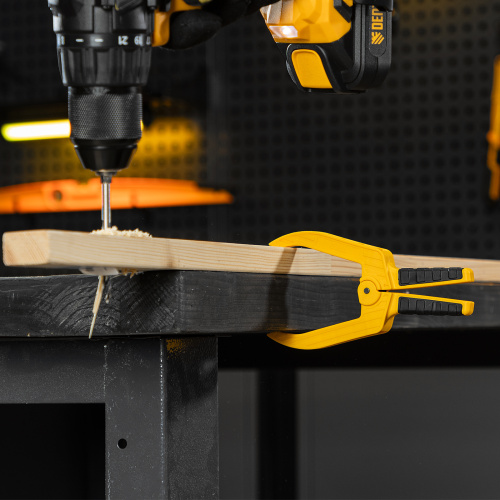 Струбцина клещеобразная, удлиненная 50 х 80 мм двухкомпонентные рукоятки Denzel по ценам производителя в Челябинске с доставкой по всей России