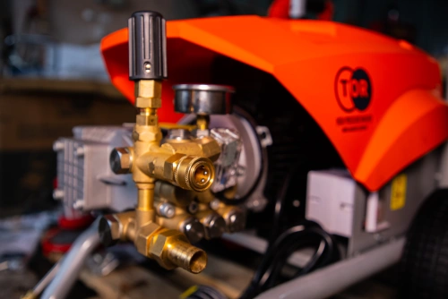 Мойка высокого давления с пистолетом 175 бар 3 кВт 220В  TOR EW 175-15 по ценам производителя в Челябинске с доставкой по всей России