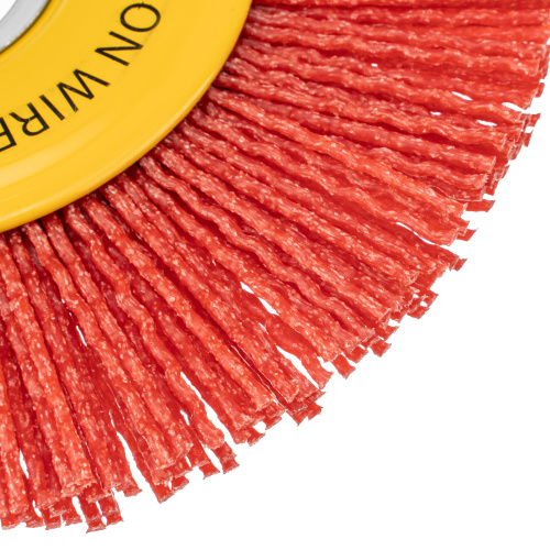 Щетка для УШМ, 125 мм, Плоская, нейлоновая щетина, посадка 22,2 мм Denzel по ценам производителя в Челябинске с доставкой по всей России