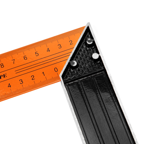 Угольник, 300 мм, металлический Sparta по ценам производителя в Челябинске с доставкой по всей России