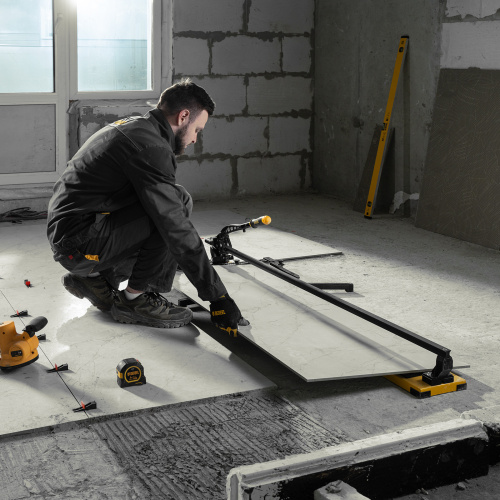 Плиткорез рельсовый 1200х16мм, каретка на подш., стальная станина, усил. рукоятка-пенал Denzel по ценам производителя в Челябинске с доставкой по всей России