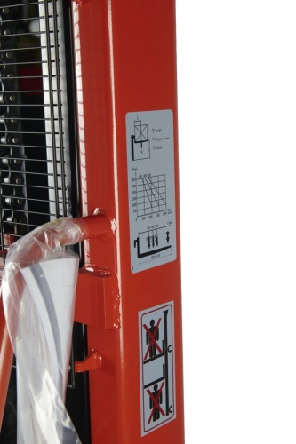 Штабелер гидравлический 2,0 т 2,5 м TOR CTY-EH с раздвижными вилами по ценам производителя в Челябинске с доставкой по всей России