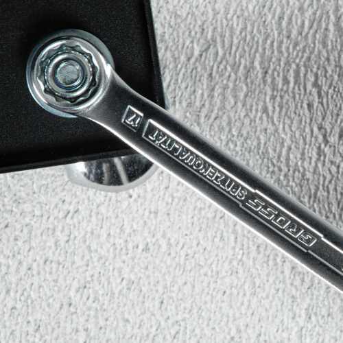 Ключ комбинированный 17 мм, CrV, холодный штамп Gross по ценам производителя в Челябинске с доставкой по всей России