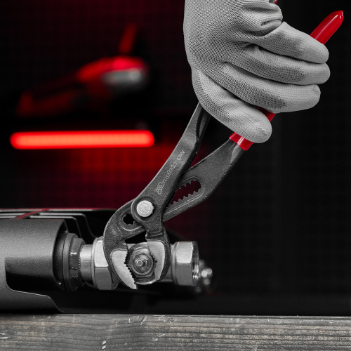 Клещи переставные 250 мм, кнопочный механизм, хром-ванадий, обливные рукоятки Matrix по ценам производителя в Челябинске с доставкой по всей России