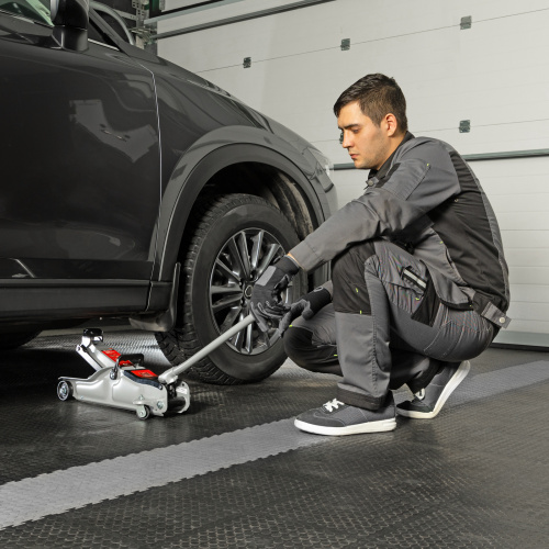 Домкрат гидравлический подкатной, 2 т, Low Profile, 85-330 мм Matrix по ценам производителя в Челябинске с доставкой по всей России