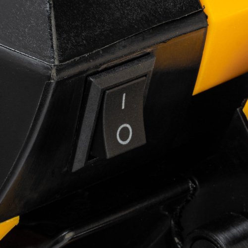 Пила цепная бензиновая DGS-4516, шина 40 см, 45 см3, 3 л.с, шаг 3/8, паз 1.3 мм, 57 звеньев Denzel по ценам производителя в Челябинске с доставкой по всей России