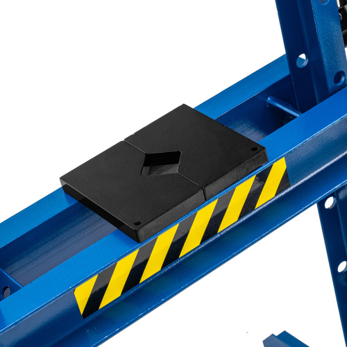 Пресс гидравлический с манометром и педалью, 12 т (комплект из 2 частей) Stels по ценам производителя в Челябинске с доставкой по всей России