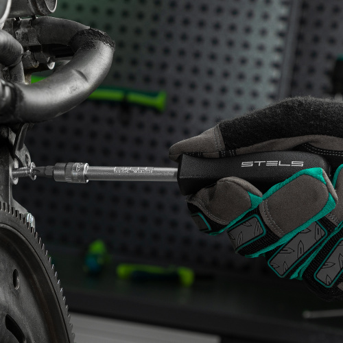 Набор инструментов 1/2", 1/4", CrV, 12 гранные головки, пластиковый кейс, 82 предмета Stels по ценам производителя в Челябинске с доставкой по всей России