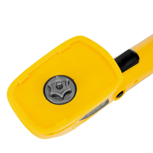 Ножницы-кусторез аккумуляторные GS-20, Li-Ion, 20 В Denzel по ценам производителя в Челябинске с доставкой по всей России