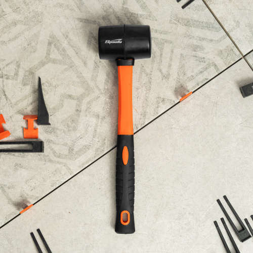 Киянка резиновая, 225 г, черная резина, фибергласовая рукоятка Sparta по ценам производителя в Челябинске с доставкой по всей России