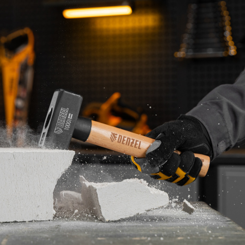 Кувалда, 1000 г, кованая головка, буковая рукоятка Denzel по ценам производителя в Челябинске с доставкой по всей России