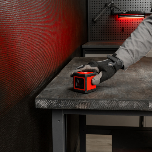 Лазерный уровень XQB RED Basic SET, 10 м, красный луч, батарейки, резьба 1/4" MTX по ценам производителя в Челябинске с доставкой по всей России