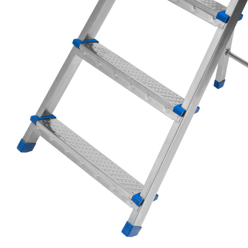 Стремянка, 8 ступеней, стальная, оцинкованная Сибртех по ценам производителя в Челябинске с доставкой по всей России