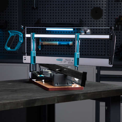 Стусло прецизионное, двухплоскостное, пила 600 мм, две прижимные струбцины, ограничительный упор Gross по ценам производителя в Челябинске с доставкой по всей России