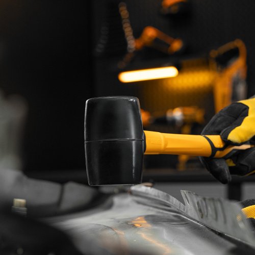 Киянка резиновая, 450 г, черная, фибергласовая рукоятка c TPR покрытием Denzel по ценам производителя в Челябинске с доставкой по всей России