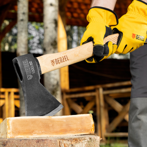 Топор, 1000 г, кованый, буковое топорище Denzel по ценам производителя в Челябинске с доставкой по всей России
