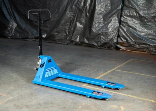 Тележка гидравлическая широковильная 2500 кг 1220х685 мм полиуретановые колеса TOR RHP по ценам производителя в Челябинске с доставкой по всей России