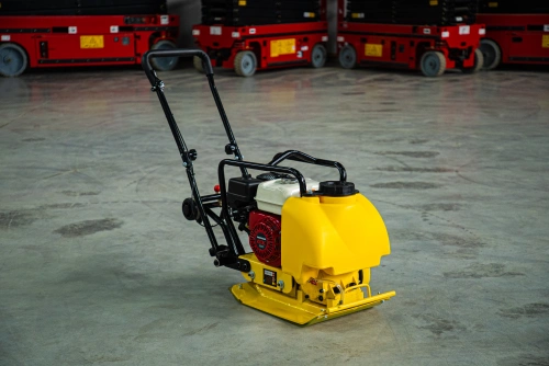 Виброплита 70 кг, 10,5кН (Honda) бак, коврик, колесный комплект TOR C-60T по ценам производителя в Челябинске с доставкой по всей России