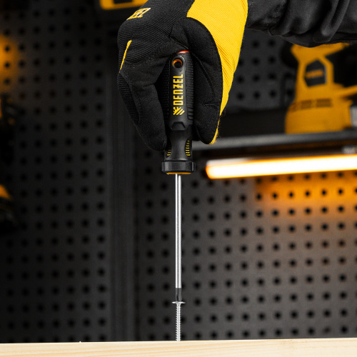 Отвертка, PH1х100 мм, S2, 3к рукоятка Denzel по ценам производителя в Челябинске с доставкой по всей России