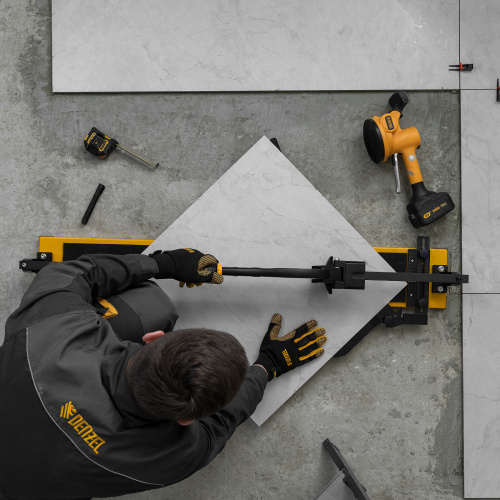 Плиткорез рельсовый 1000х16мм, каретка на подш., стальная станина, усил. рукоятка-пенал Denzel по ценам производителя в Челябинске с доставкой по всей России