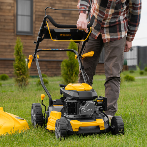 Газонокосилка бензиновая GLD-460SP, 146 куб.см, ширина 46 см, привод 7 уровней, травосборник 50 л Denzel по ценам производителя в Челябинске с доставкой по всей России