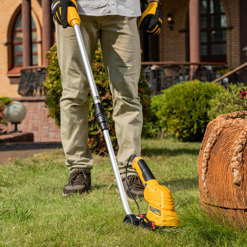 Ножницы-кусторез с телескопической штангой аккумуляторные G801E с акк. 7.2В Li-Ion 1.5 Ач Denzel по ценам производителя в Челябинске с доставкой по всей России