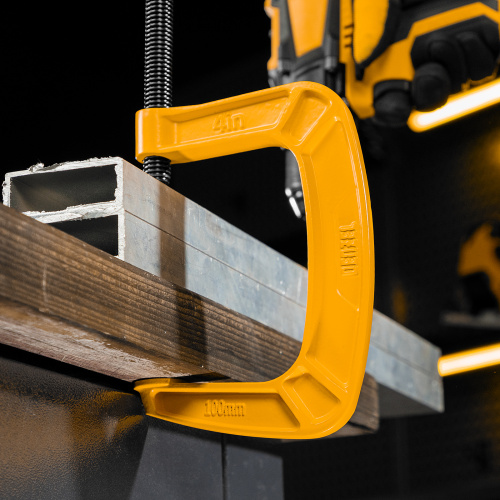 Струбцина G-образная, усиленная, 100 мм Denzel по ценам производителя в Челябинске с доставкой по всей России